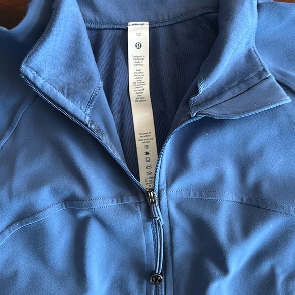 Lululemon Define Jacket- Luon - Picture 2 of 5